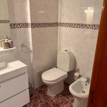 Bismarke House * Belas